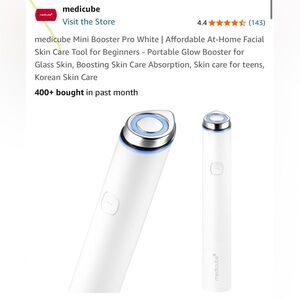 Medicube Mini Booster Pro in white